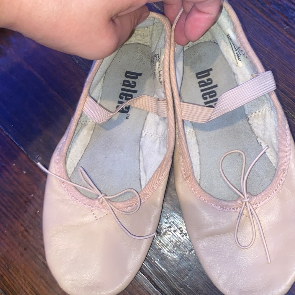Ballet Shoes - Picture 2 of 4